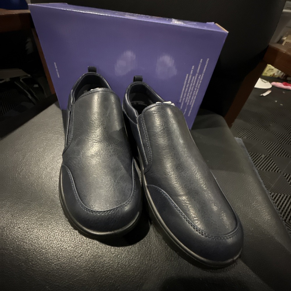 Easy Street Ultimate Women's Slip On